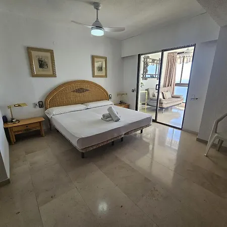 Gemelos If Апартаменты Бенидорм